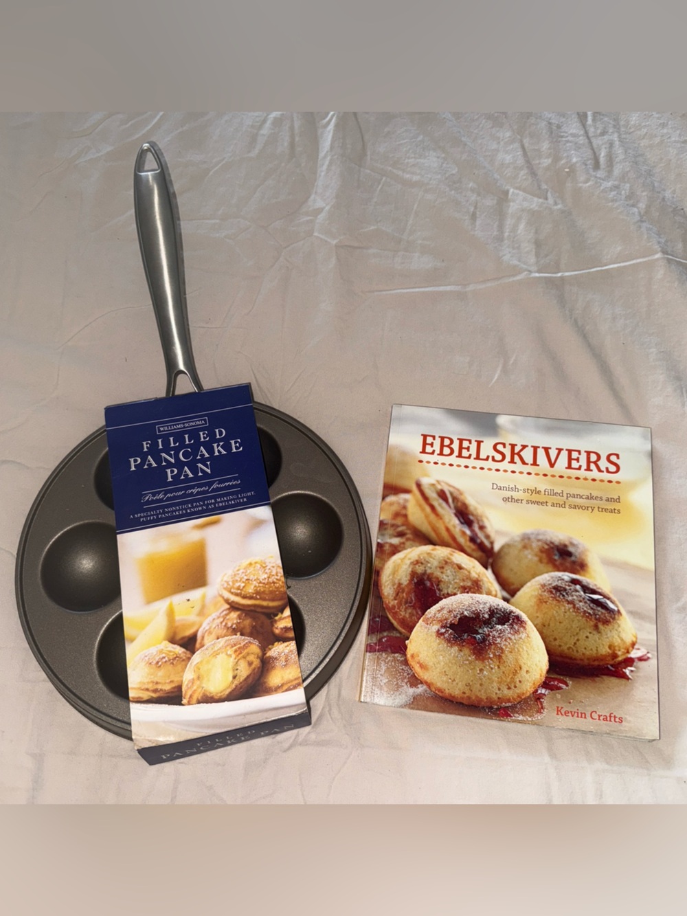 Williams Sonoma NordicWare Ebelskiver Filled Pancake Pan & Recipe Book NonStick